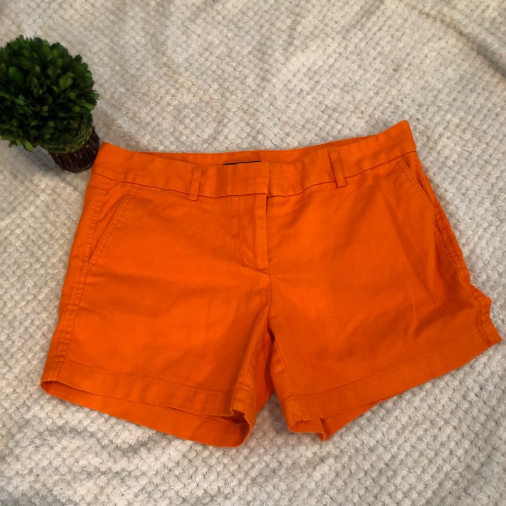 Very nice size 6 tailored  shorts!